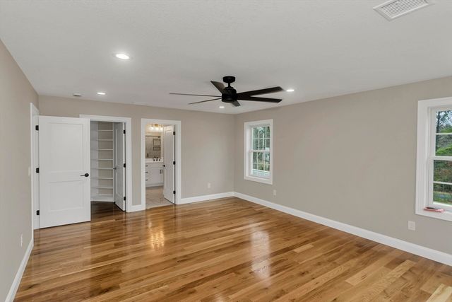 1 Scarlett Drive, East Longmeadow, MA 01028