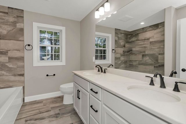 1 Scarlett Drive, East Longmeadow, MA 01028