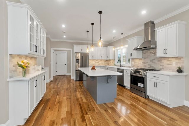 1 Scarlett Drive, East Longmeadow, MA 01028