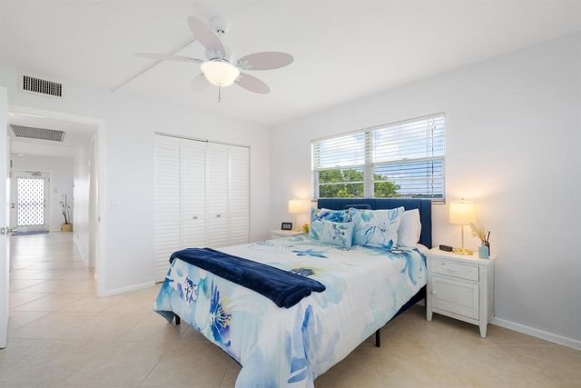4060 Cornwall C, Boca Raton, FL 33434