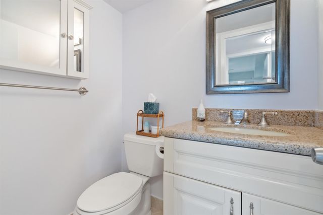 4060 Cornwall C, Boca Raton, FL 33434