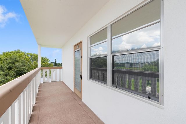 4060 Cornwall C, Boca Raton, FL 33434