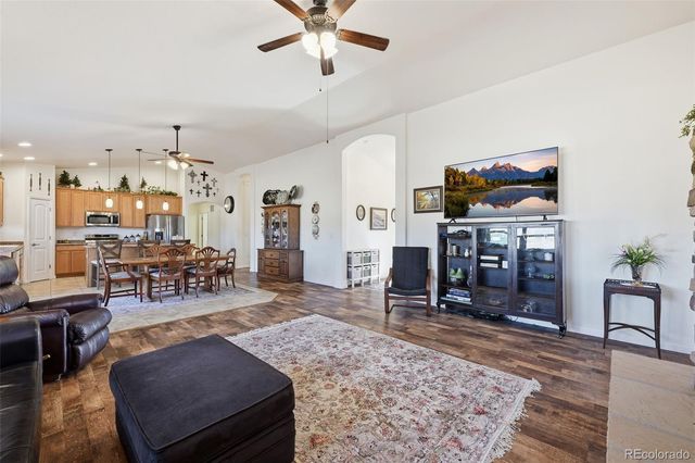 875 7th Street, Penrose, CO 81240