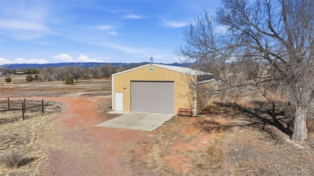 875 7th Street, Penrose, CO 81240