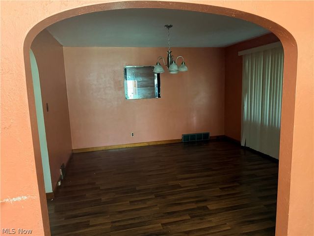 1803 Plum Street, Steubenville, OH 43952