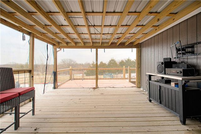 887 SE 201 Street, Holt, MO 64048