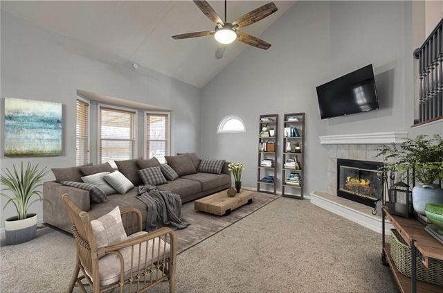 887 SE 201 Street, Holt, MO 64048