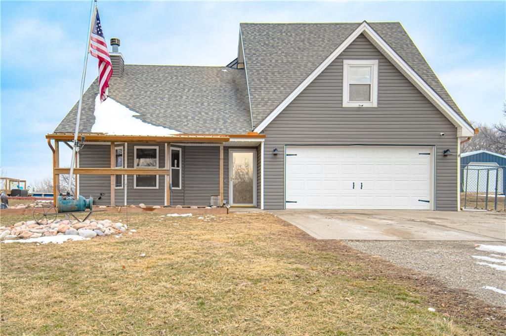 887 SE 201 Street, Holt, MO 64048