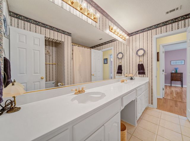 1713 Turtle Point Drive, Desoto, TX 75115