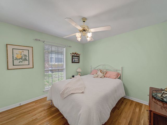 1713 Turtle Point Drive, Desoto, TX 75115