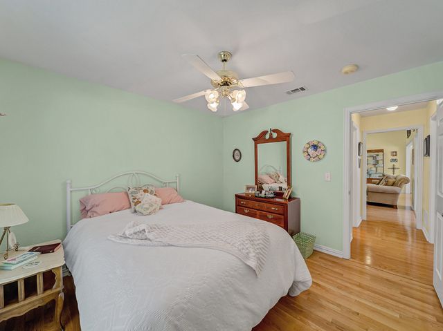 1713 Turtle Point Drive, Desoto, TX 75115