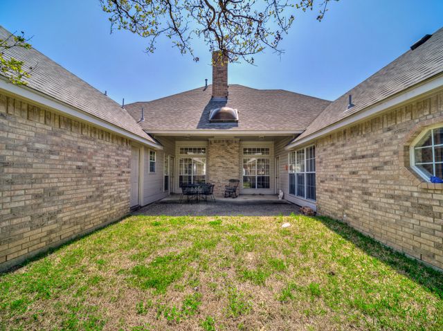1713 Turtle Point Drive, Desoto, TX 75115