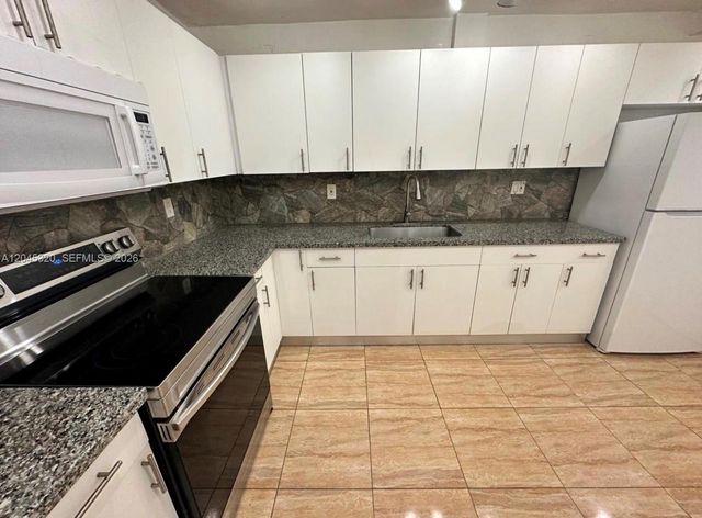 1470 NE 125th Terrace 412, North Miami, FL 33161