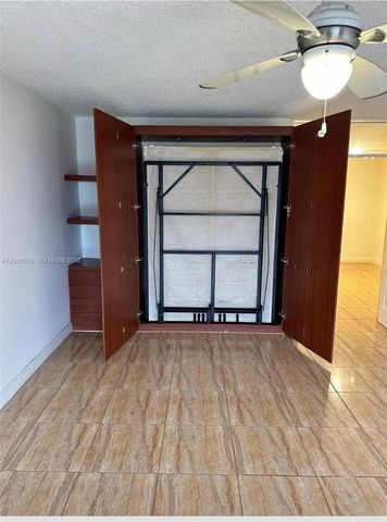 1470 NE 125th Terrace 412, North Miami, FL 33161