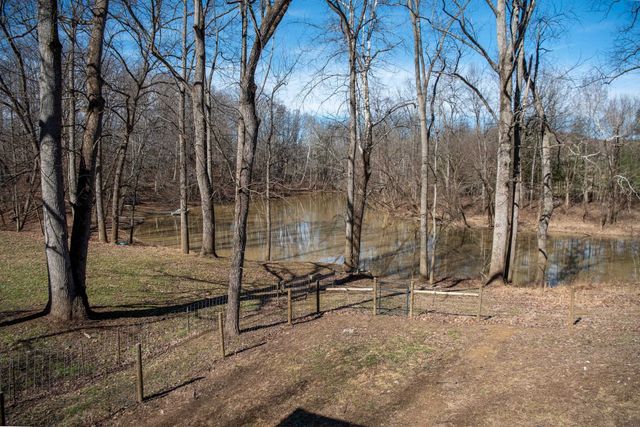 796 Bear Run Road, Gallipolis, OH 45631