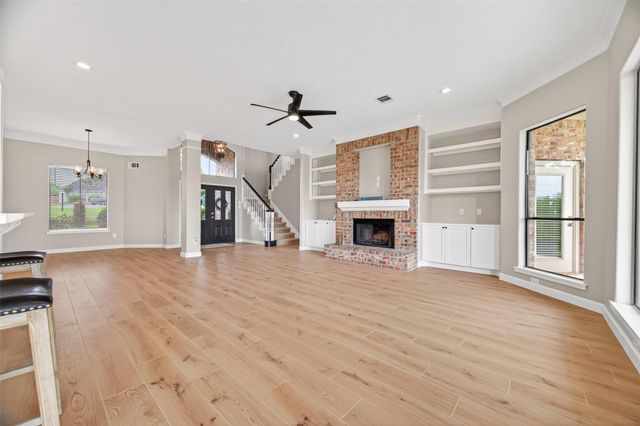 18818 E Cool Breeze Lane, Montgomery, TX 77356