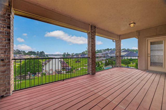 18818 E Cool Breeze Lane, Montgomery, TX 77356