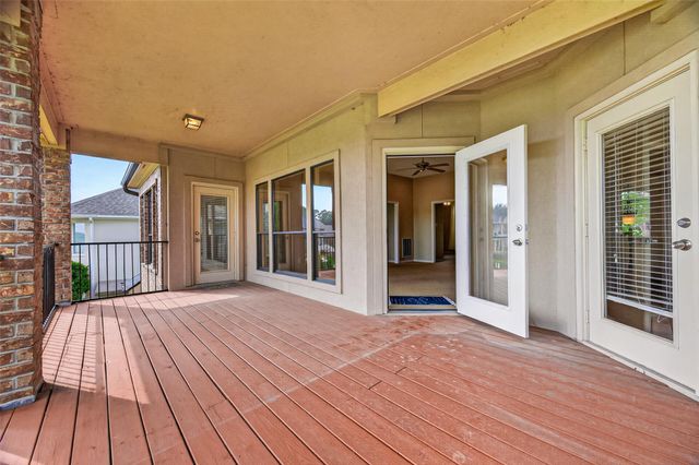 18818 E Cool Breeze Lane, Montgomery, TX 77356