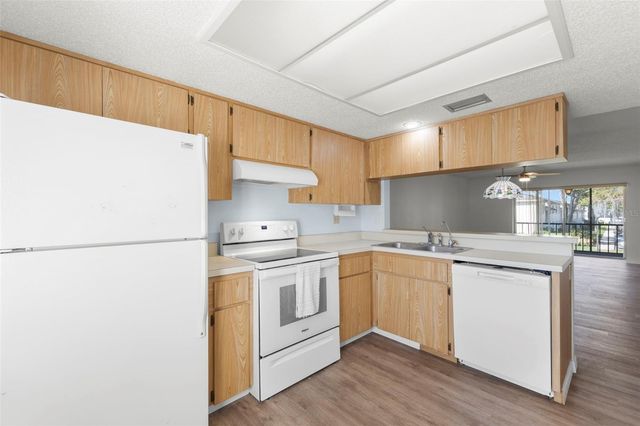 134 CYPRESS COURT 134, Oldsmar, FL 34677