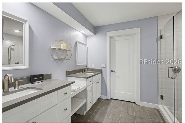 20 Spinnaker Ct, Hilton Head Island, SC 29928