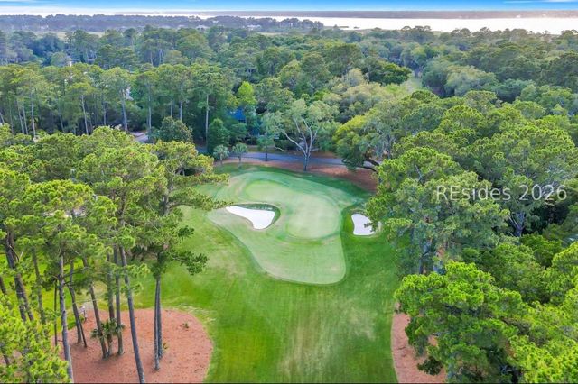20 Spinnaker Ct, Hilton Head Island, SC 29928