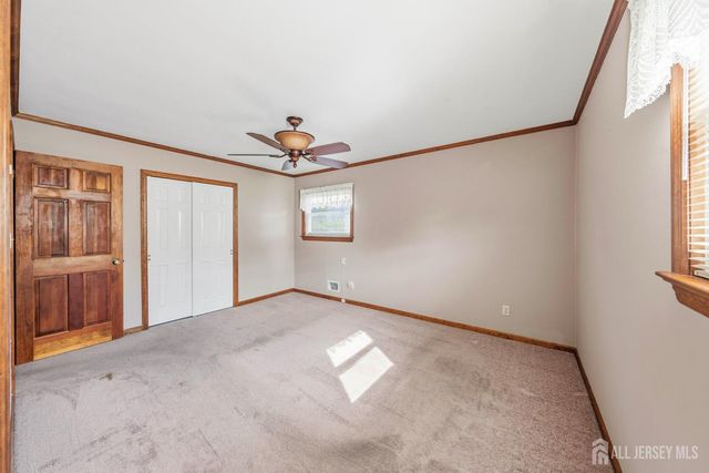 62 Pinho Avenue, Carteret, NJ 07008