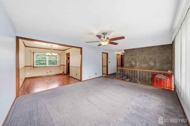 62 Pinho Avenue, Carteret, NJ 07008