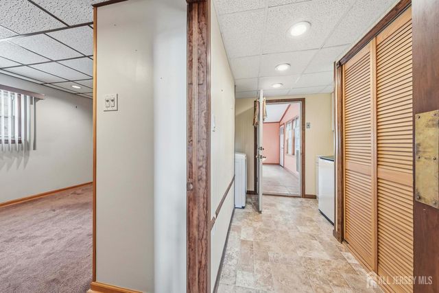 62 Pinho Avenue, Carteret, NJ 07008