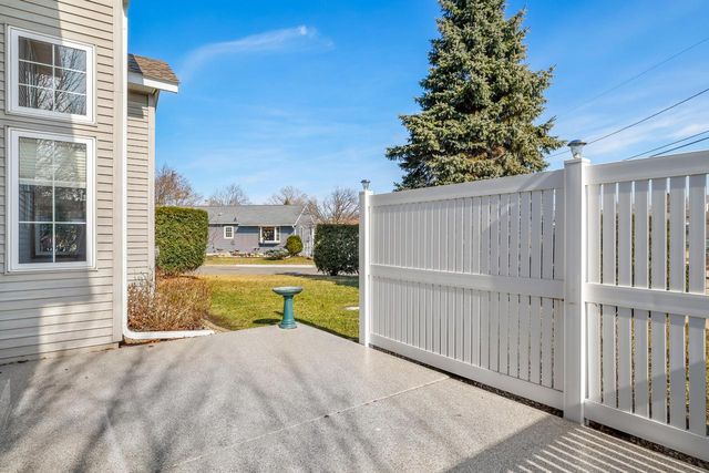 2641 13th COURT, La Crosse, WI 54601