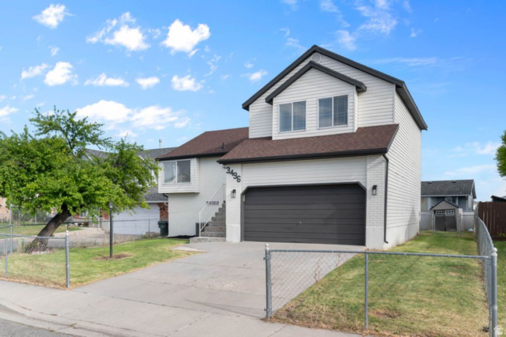 Image 21 of property listing at 3496 W SAN MARCOS CIR, West Valley City, UT 84119