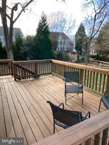 12438 WENDELL HOLMES RD, Herndon, VA 20171