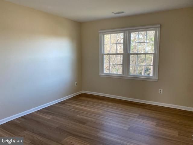 12438 WENDELL HOLMES RD, Herndon, VA 20171