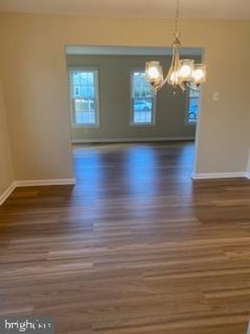 12438 WENDELL HOLMES RD, Herndon, VA 20171