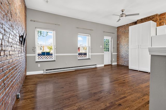 11 Medford St 3, Chelsea, MA 02150