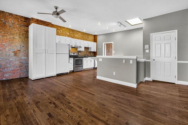 11 Medford St 3, Chelsea, MA 02150