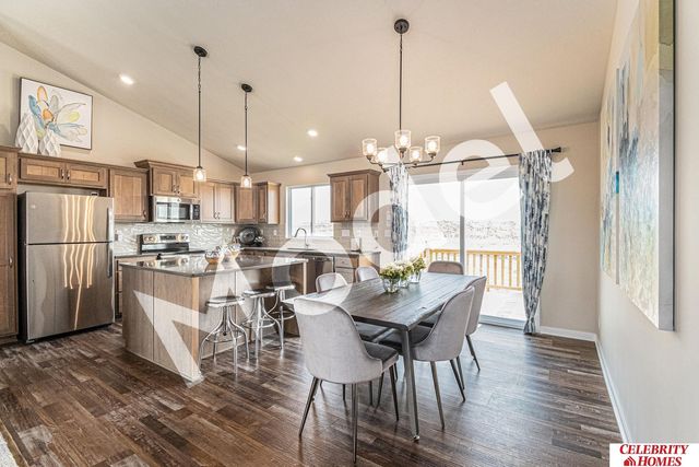 8521 S 179 Street, Omaha, NE 68136