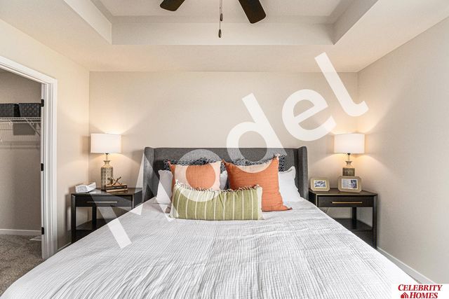 8521 S 179 Street, Omaha, NE 68136