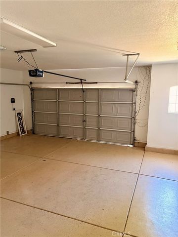 3583 Sarasota, Merced, CA 95348