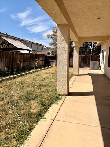 3583 Sarasota, Merced, CA 95348