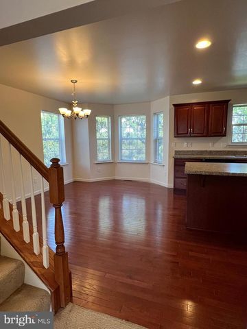 6426 CREEKBEND DR, Mechanicsburg, PA 17050