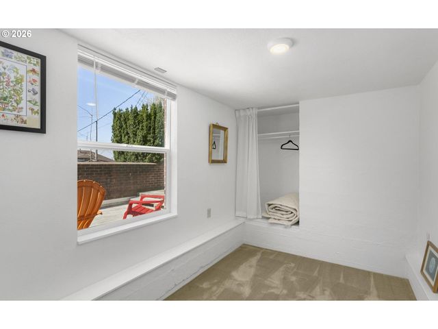 312 Ne 61ST Ave, Portland, OR 97213