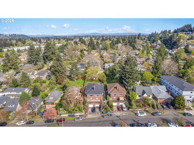 312 Ne 61ST Ave, Portland, OR 97213