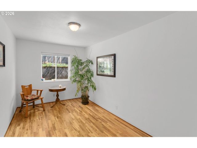 312 Ne 61ST Ave, Portland, OR 97213