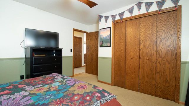 1012 W CAMPUS DRIVE, Wausau, WI 54401