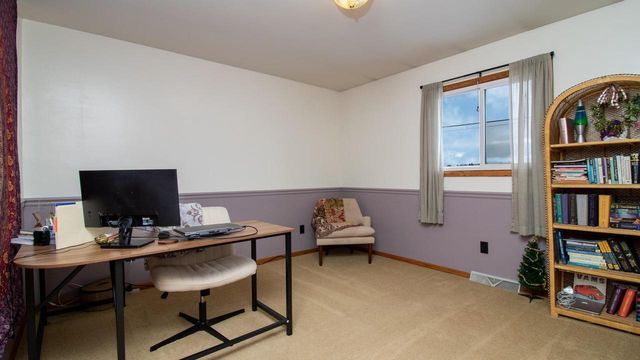 1012 W CAMPUS DRIVE, Wausau, WI 54401