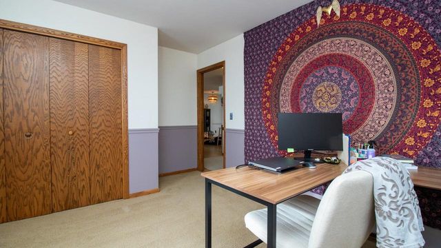 1012 W CAMPUS DRIVE, Wausau, WI 54401