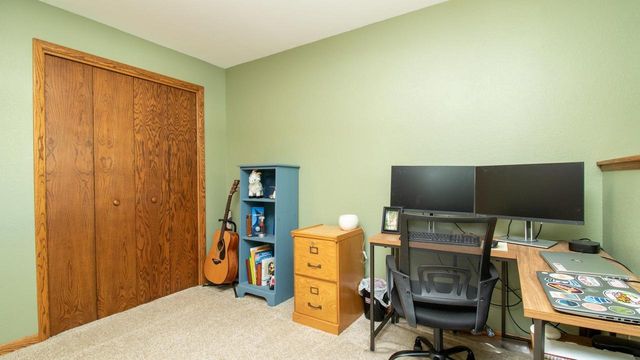 1012 W CAMPUS DRIVE, Wausau, WI 54401