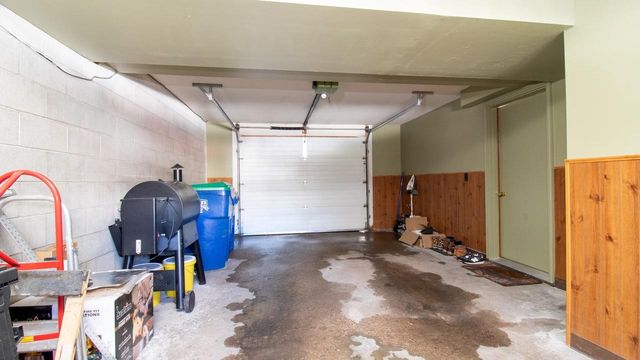 1012 W CAMPUS DRIVE, Wausau, WI 54401