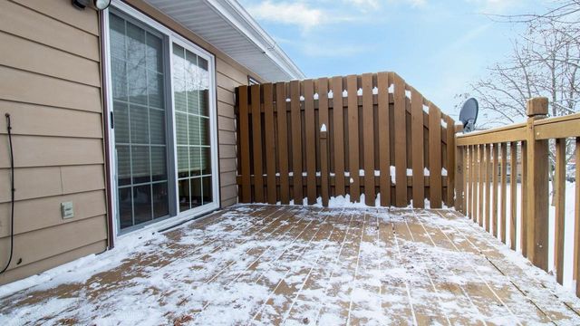 1012 W CAMPUS DRIVE, Wausau, WI 54401