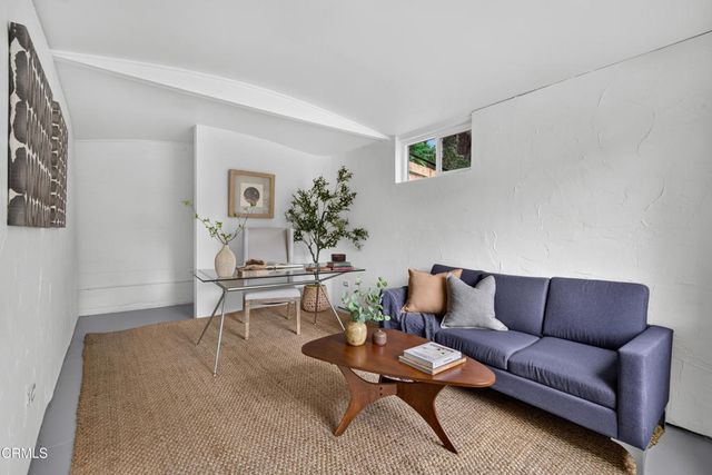 191 Vista Circle Drive, Sierra Madre, CA 91024